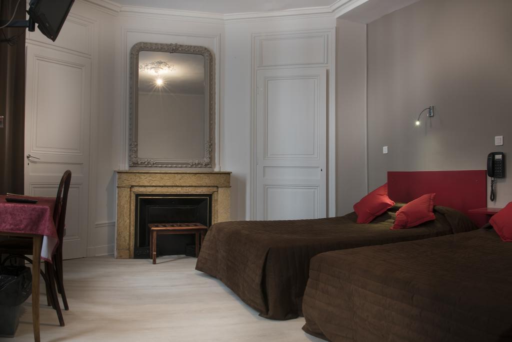 Hotel Moderne Lyon Ngoại thất bức ảnh